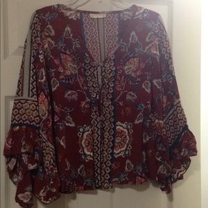 Altar'd State Bell Sleeve Top Size Small